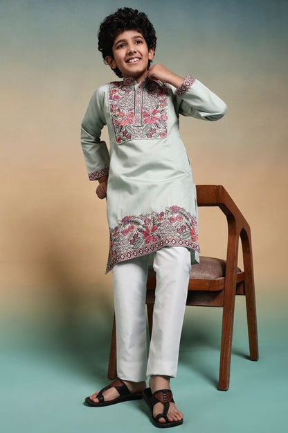 Front view of indian style cloths for boys