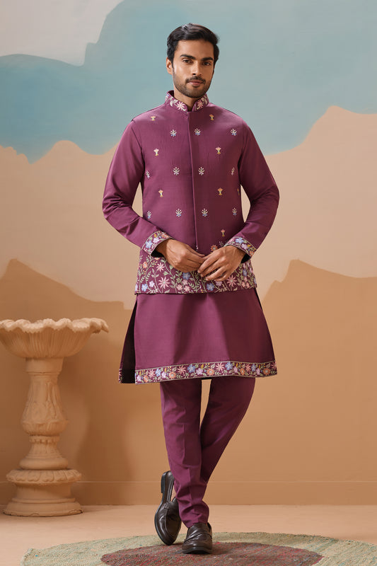 Pink Kurta With Embroidered Sequence Work In Silk Texture