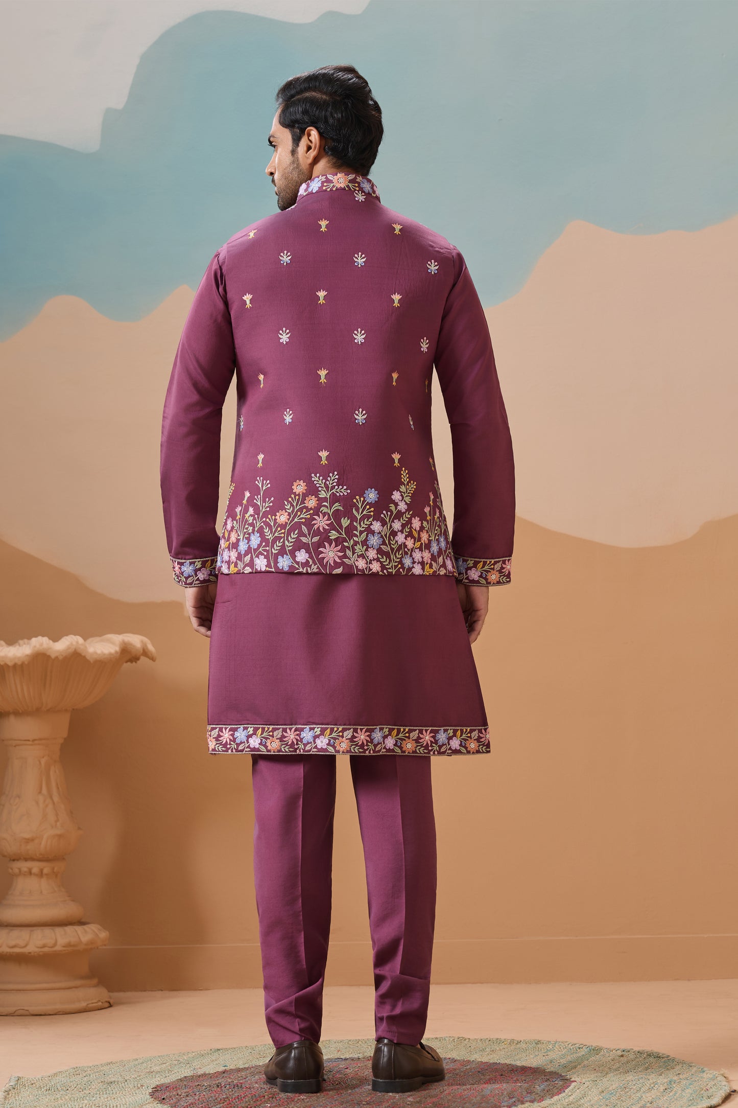 Festive Ethnic Pink Kurta With Luxury Appeal