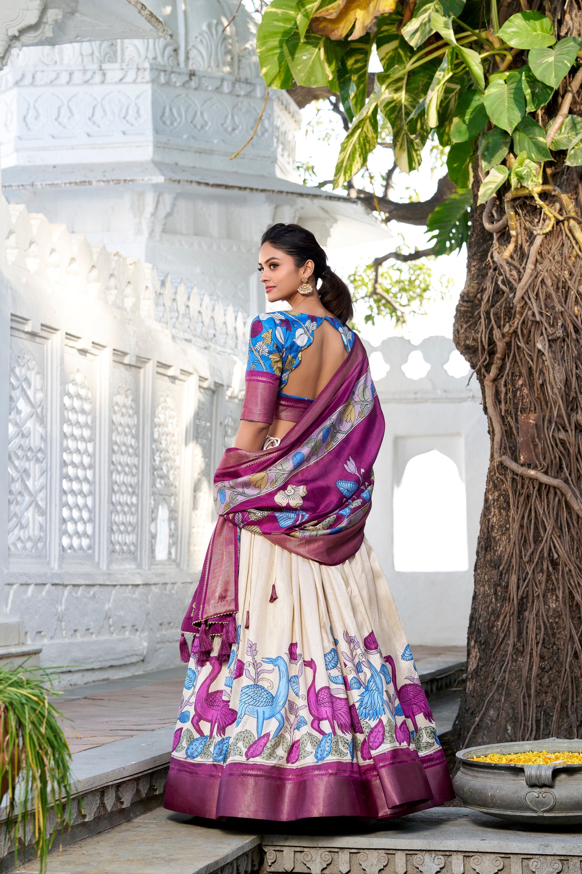 kalamkari printed lehenga choli skirt panel detail