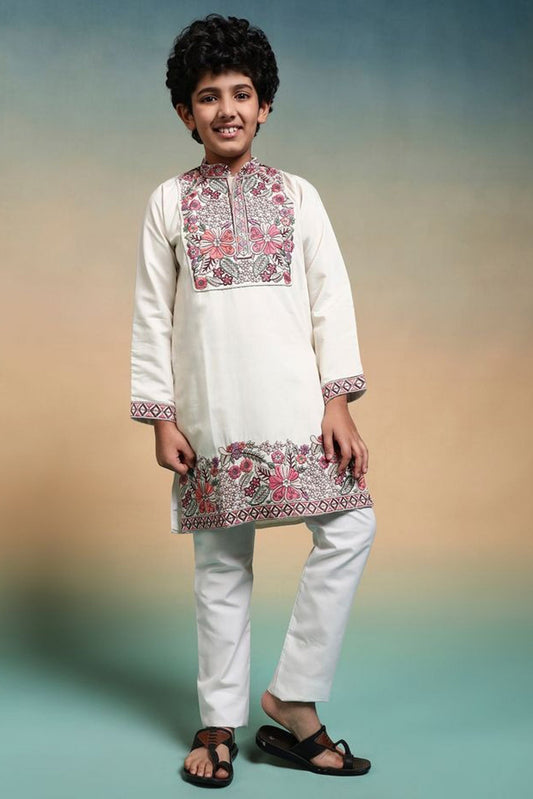 White kurta pant for boys with thread and sequence embroidery