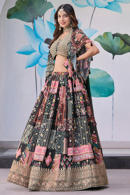 Lace border detail on black lehenga choli set