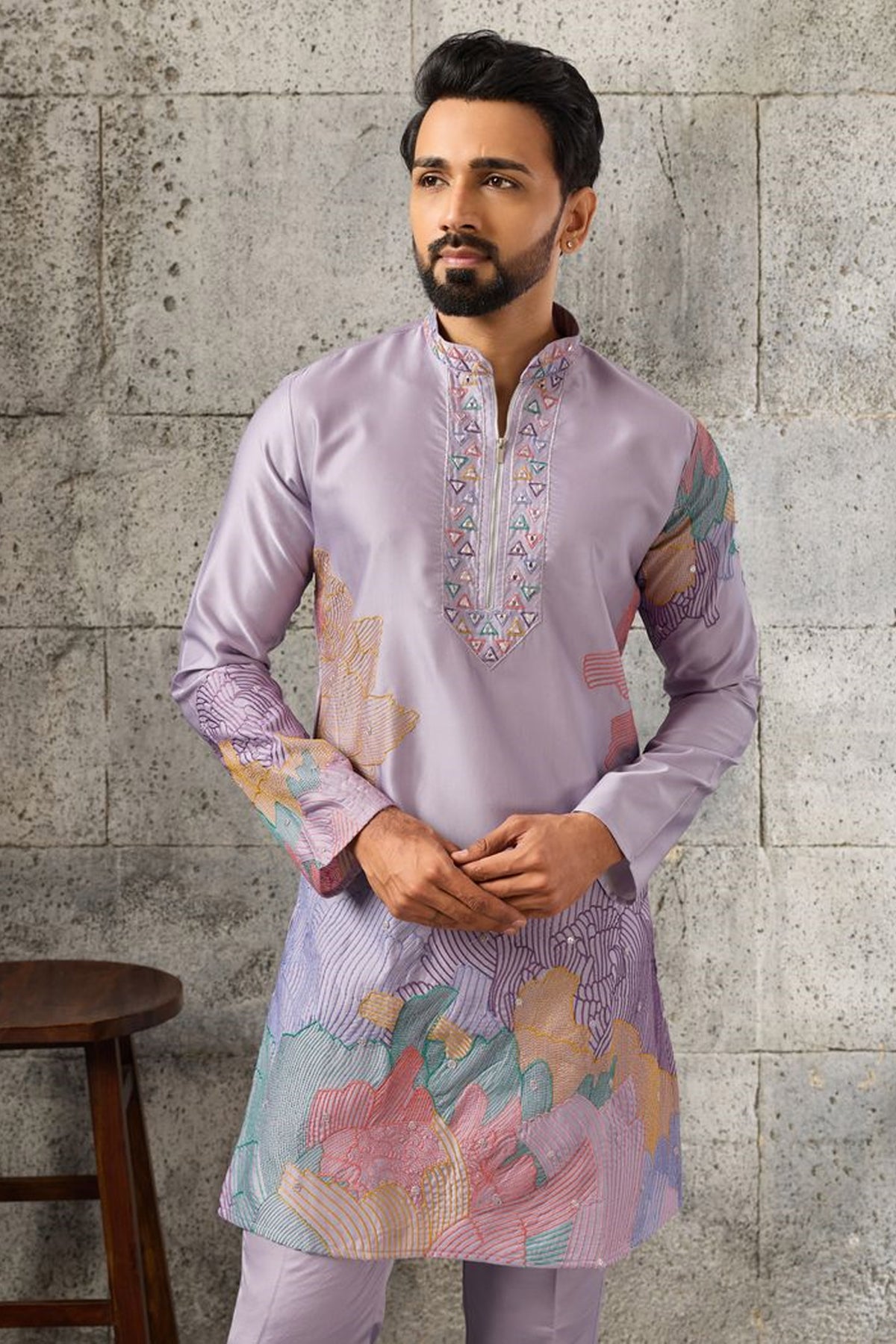 Lavender men's kurta with thread and sequin embroidery