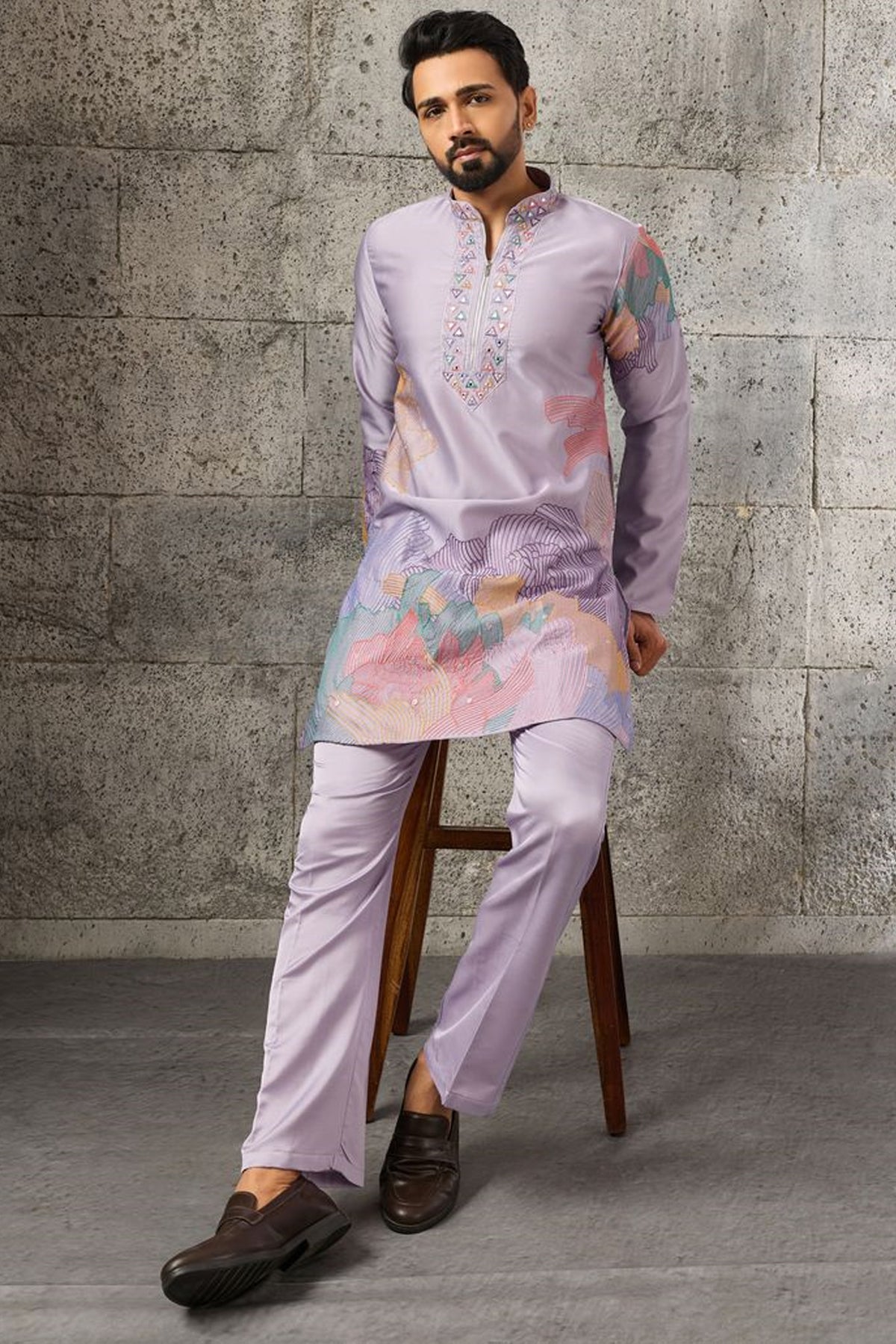 Lavender kurta embroidery detail