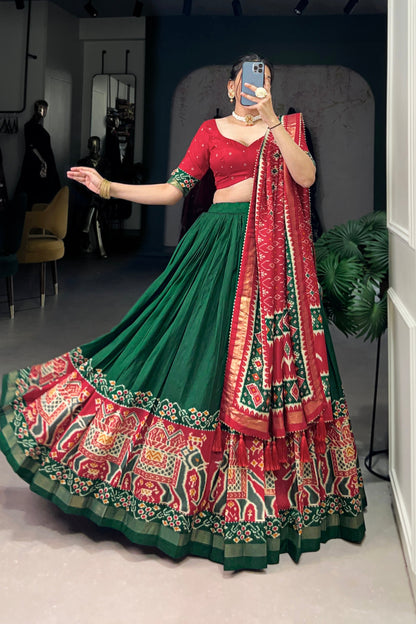 mint contrast dupatta styling with green lehenga
