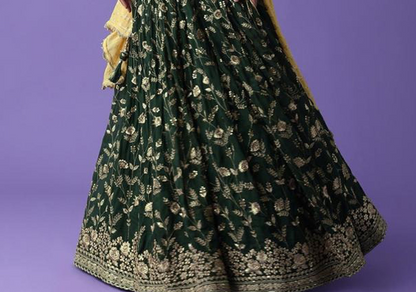 lehenga choli green colour dupatta and blouse detail
