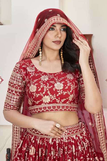 Elegant lehenga and choli look for evening celebration