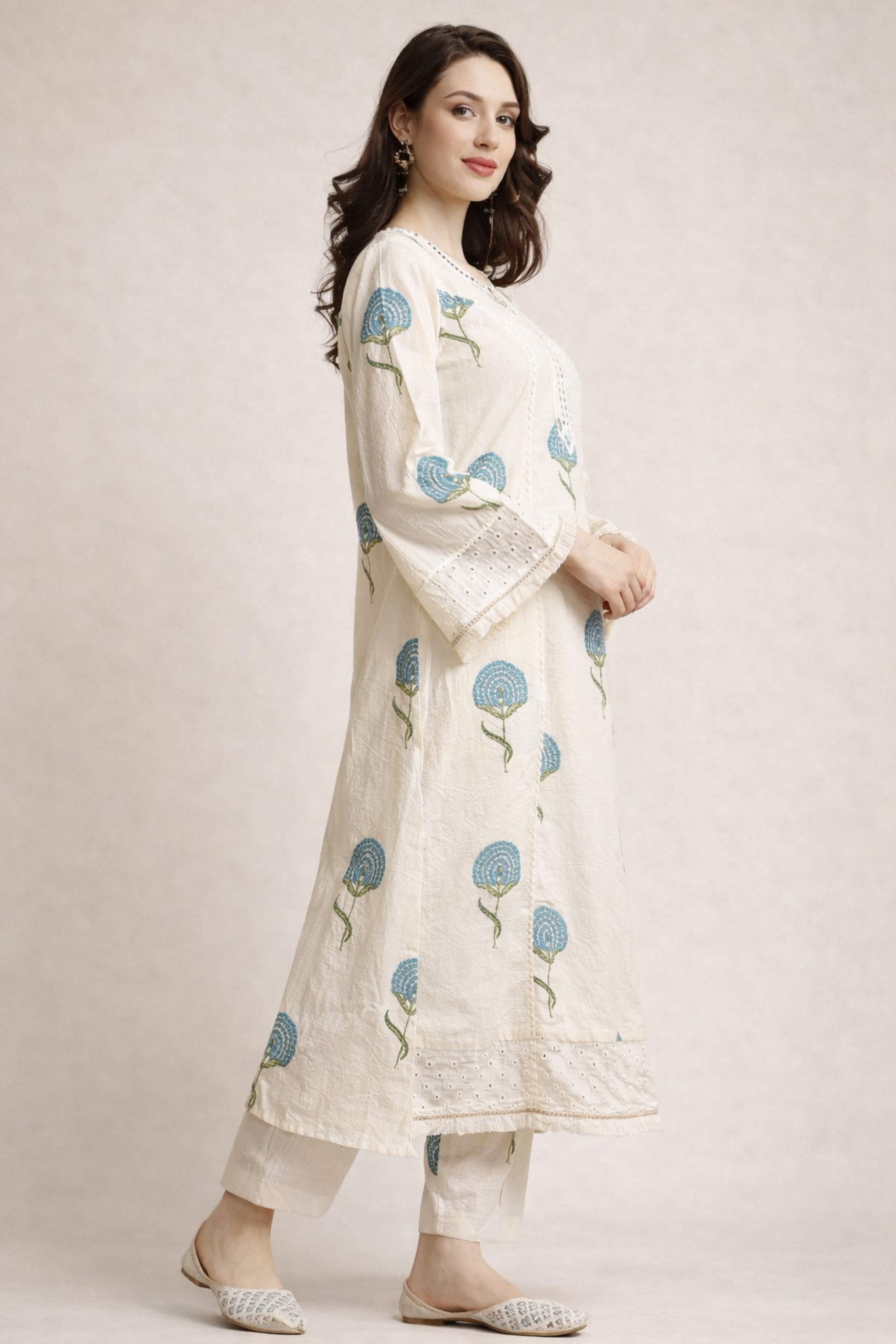 women in kurta casual elegant outfit look