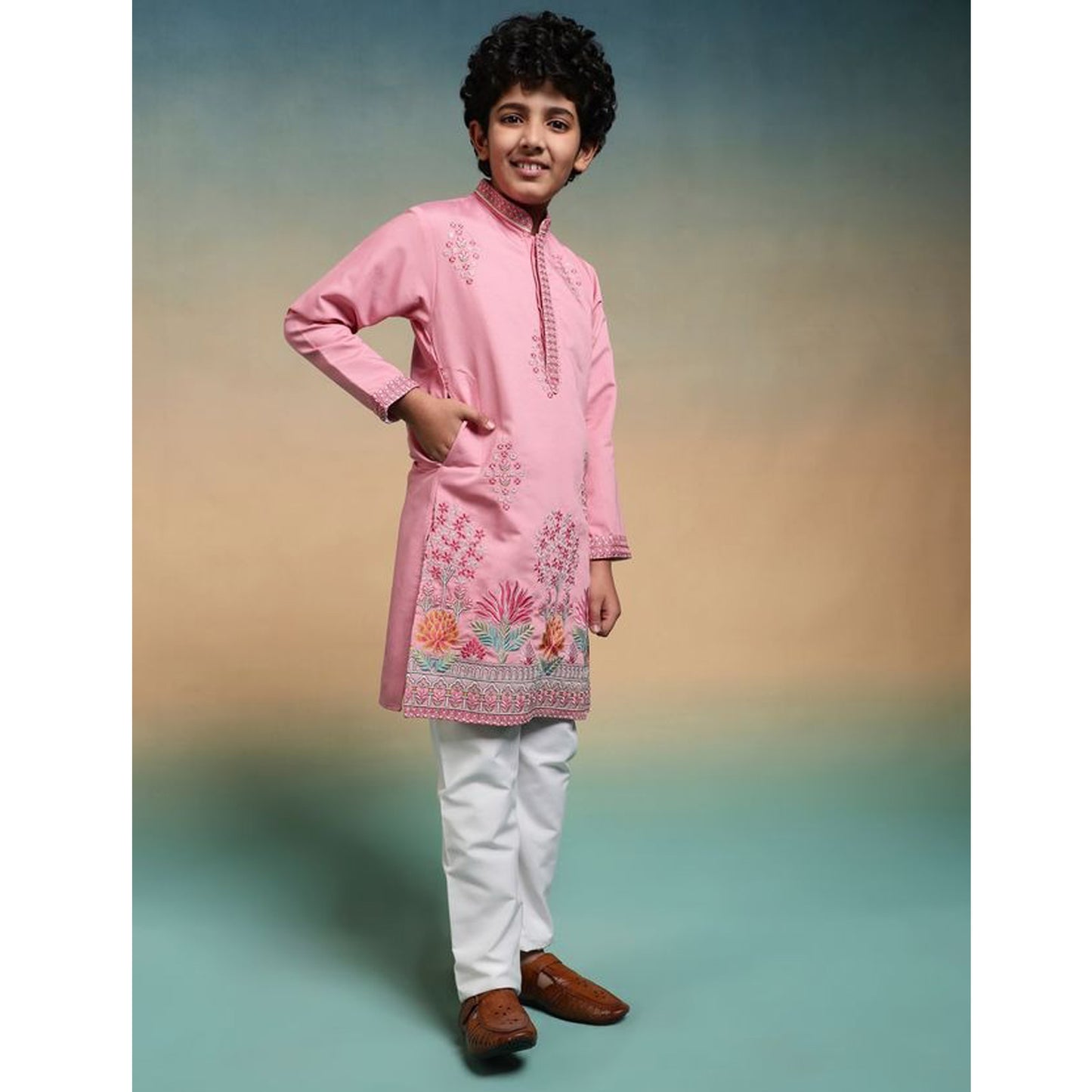 light pink kids kurta pajama outfit for Navratri celebration