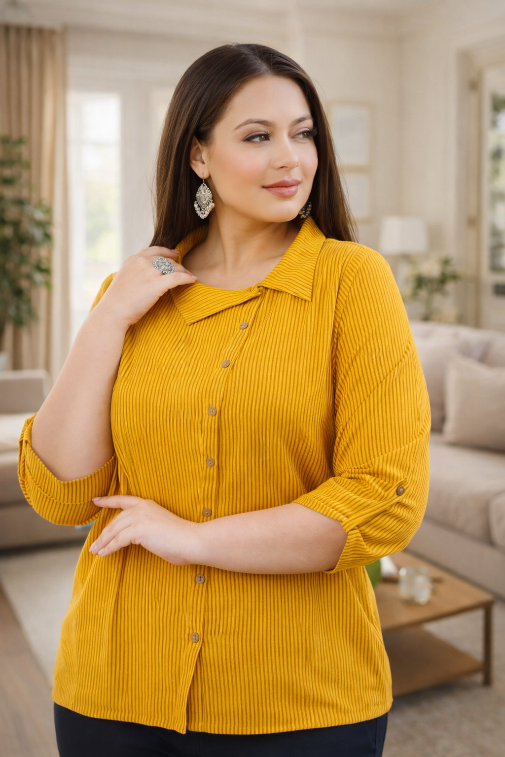 Sleeve detail of 3/4 sleeves shirts for womens in cotton