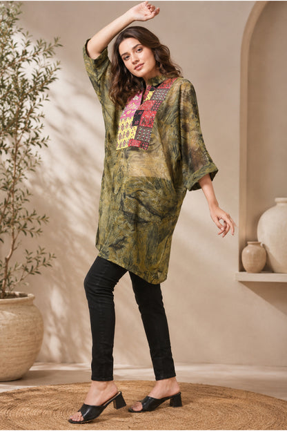Oversized olive green tunic for casual everyday styling