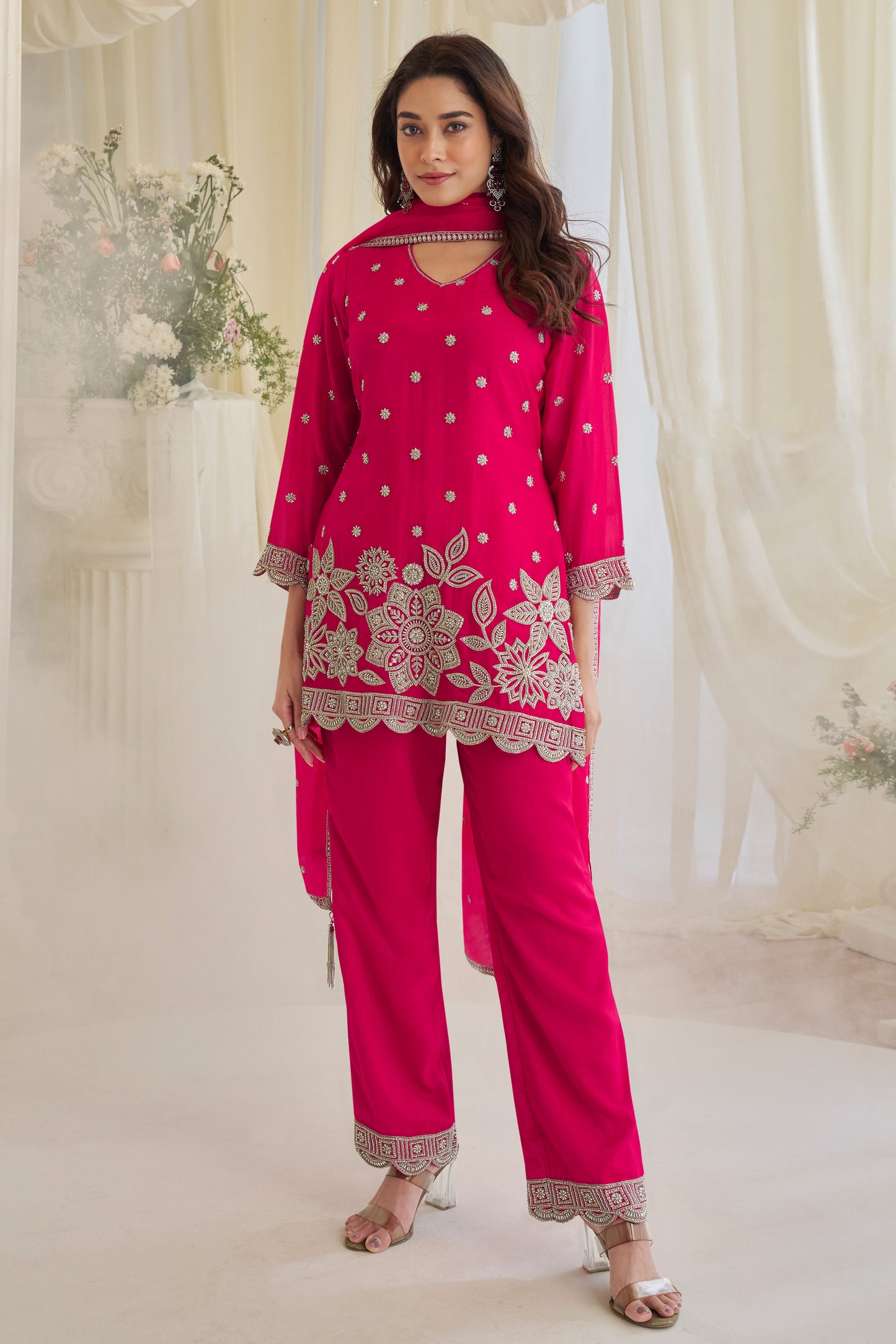 Fabric texture of chinon silk salwar kameez