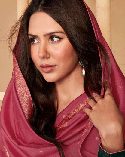 Plus size indian dresses salwar kameez on mannequin
