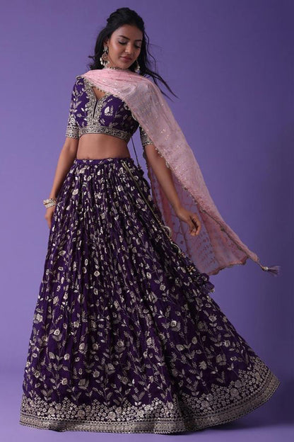 Lehenga choli texture with dori embroidery and sequins highlights