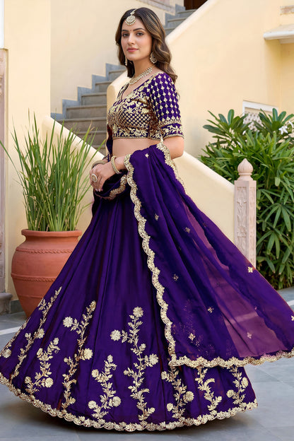 Purple lehenga choli hem detail with zari work