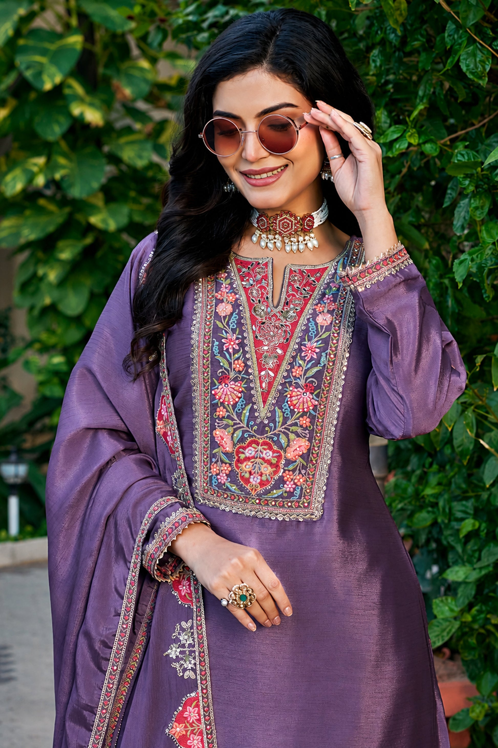Palazzo pants for women in purple chinon fabric