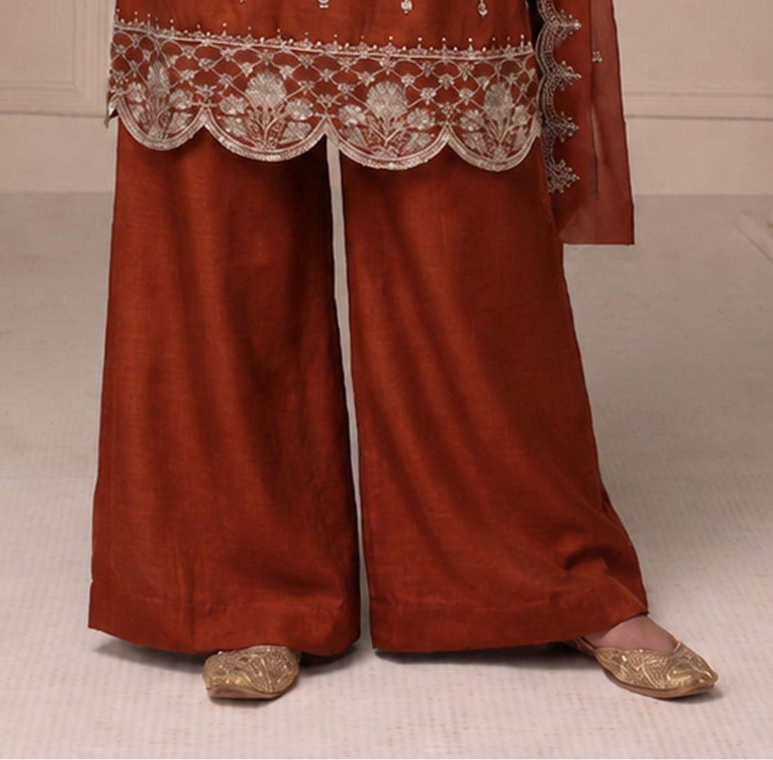 Ready to wear red kameez for Diwali celebration styling with refined embroidery detail