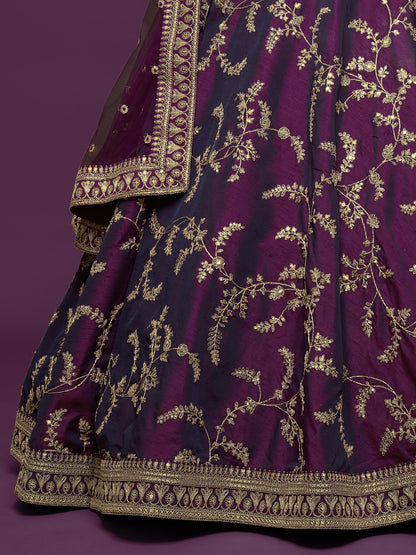 Sequins highlights under lighting on reception lehenga
