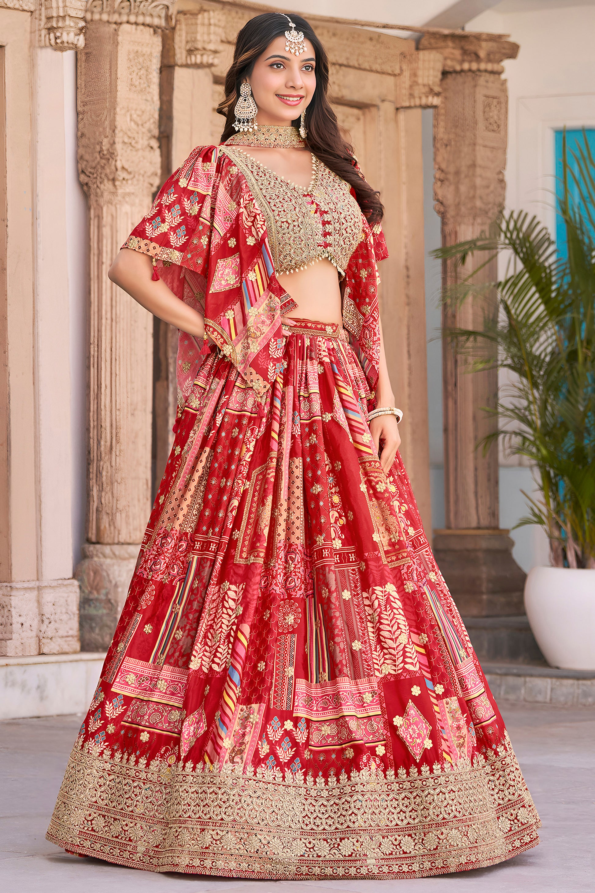 red lehenga choli dizain elegant evening wear