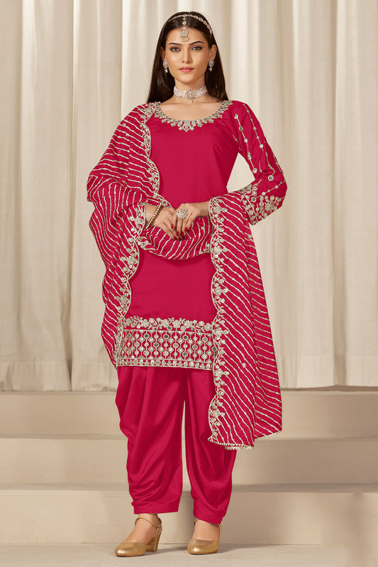 Front view of red salwar kameez patiala salwar suit