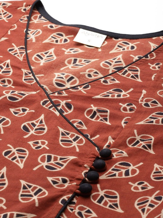 fabric texture detail of cotton kurti in maroon shade
