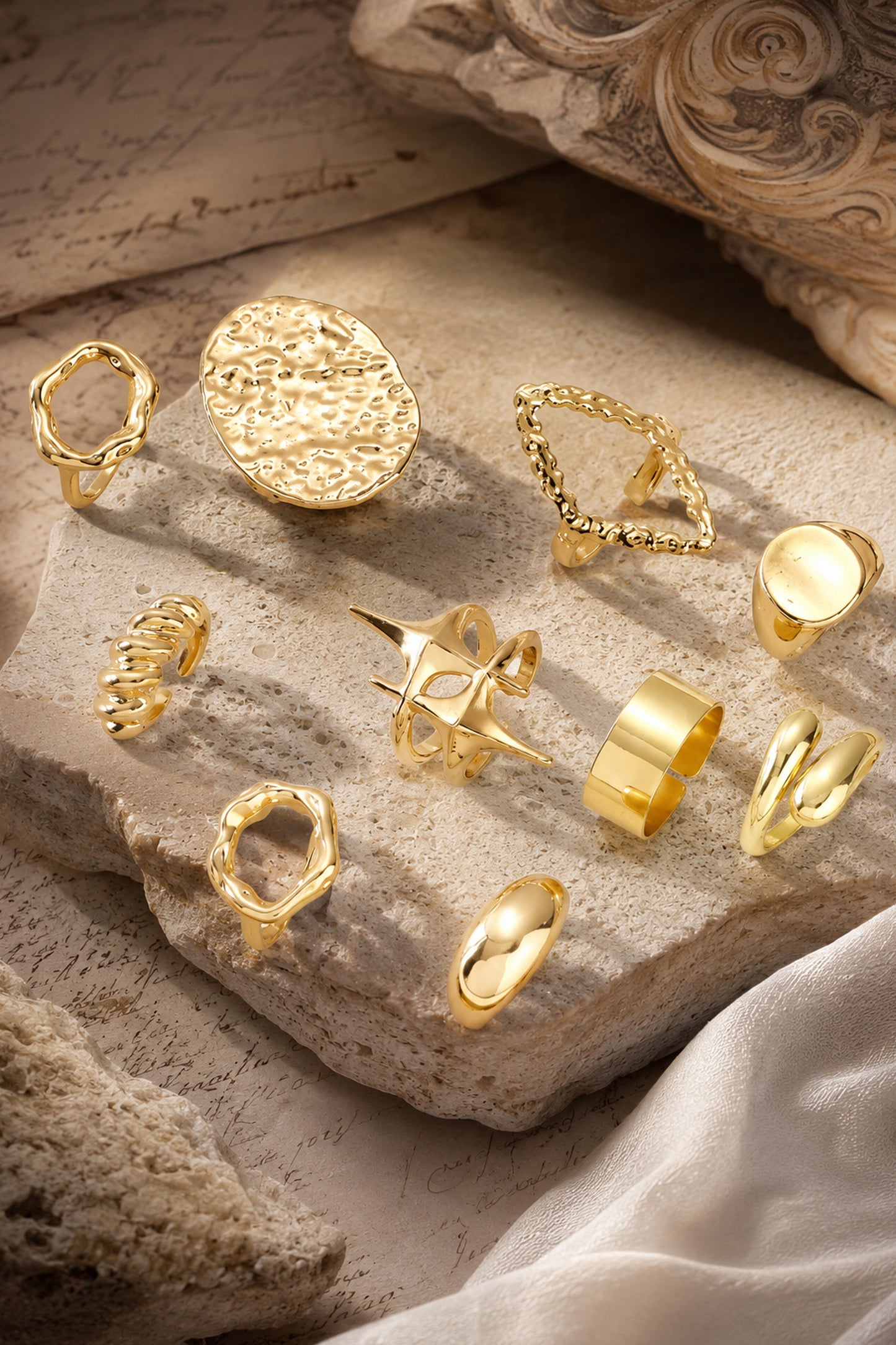 Mixed ring profiles with polished and textured surfaces