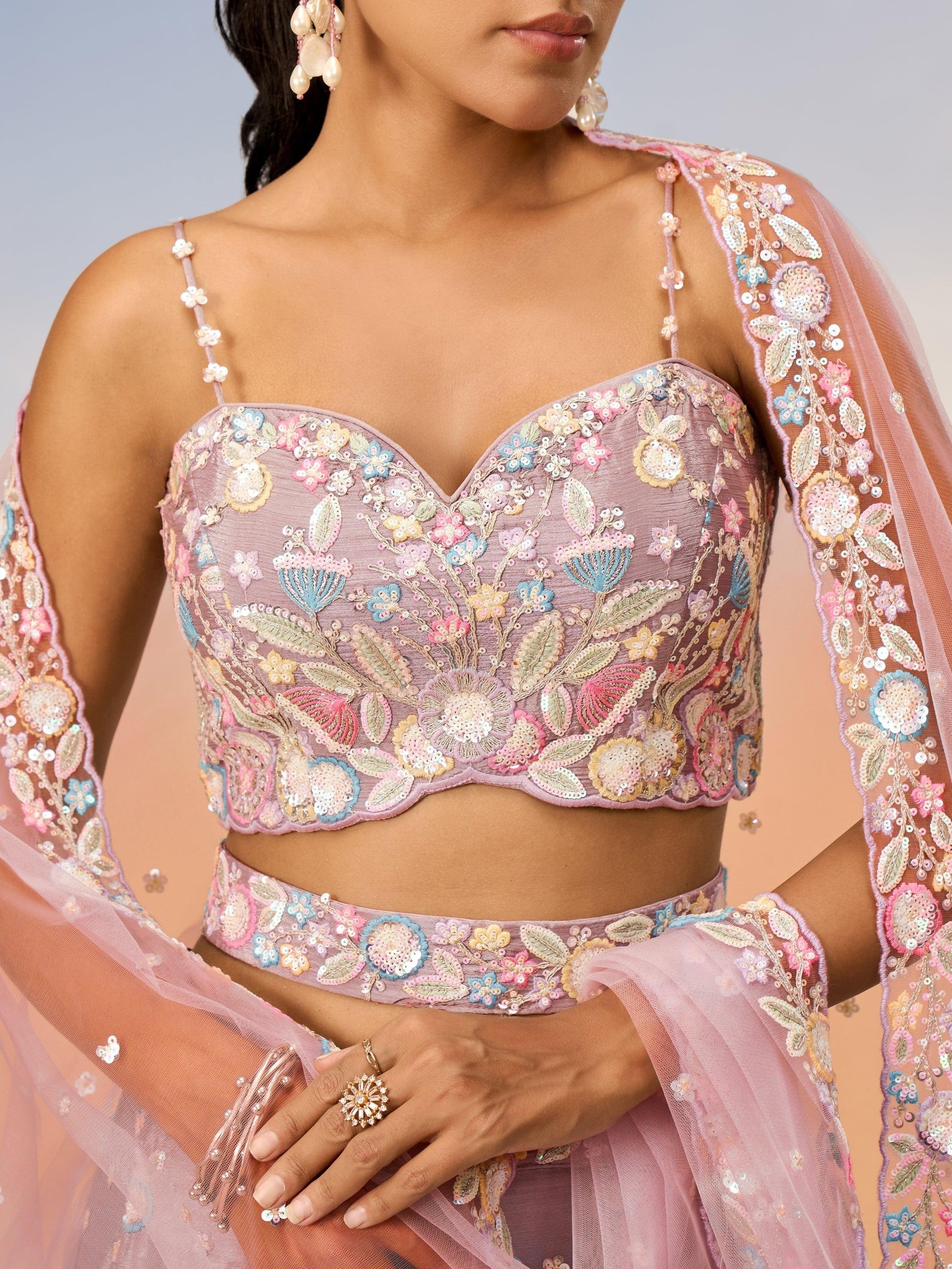 Lehenga ghagra choli hemline embroidery detail
