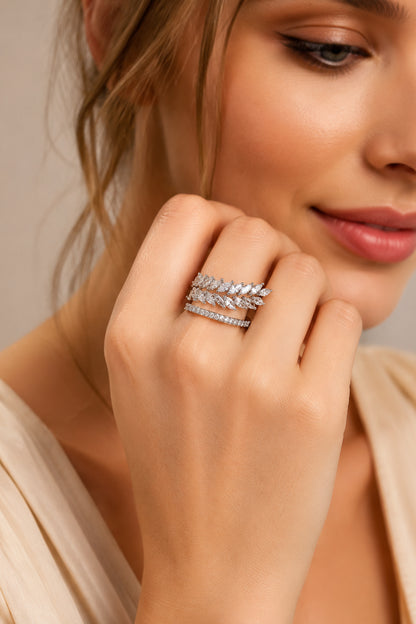 silver tone adjustable fashion ring close up view