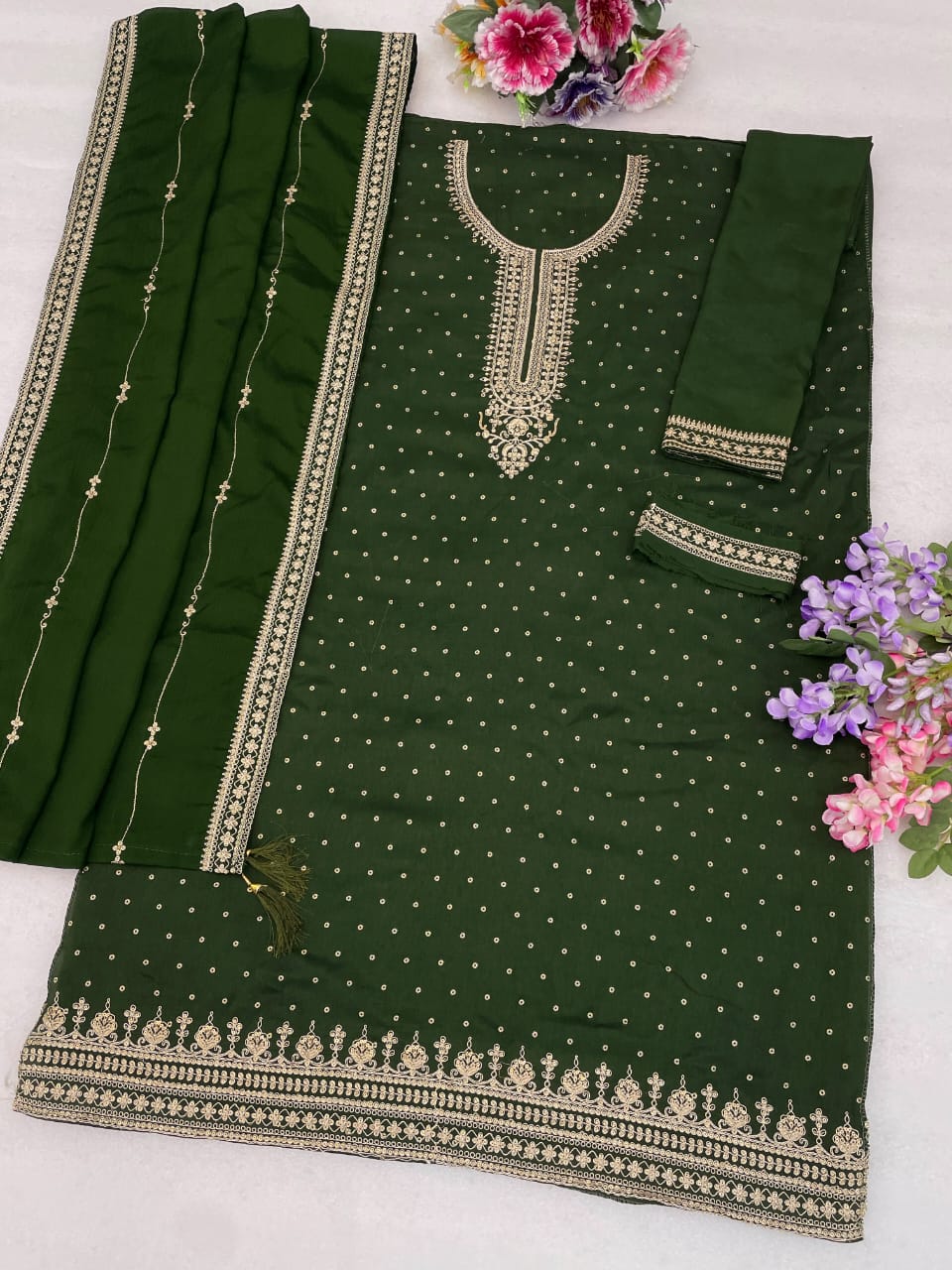 Palazzo pants outfit for engagement party look