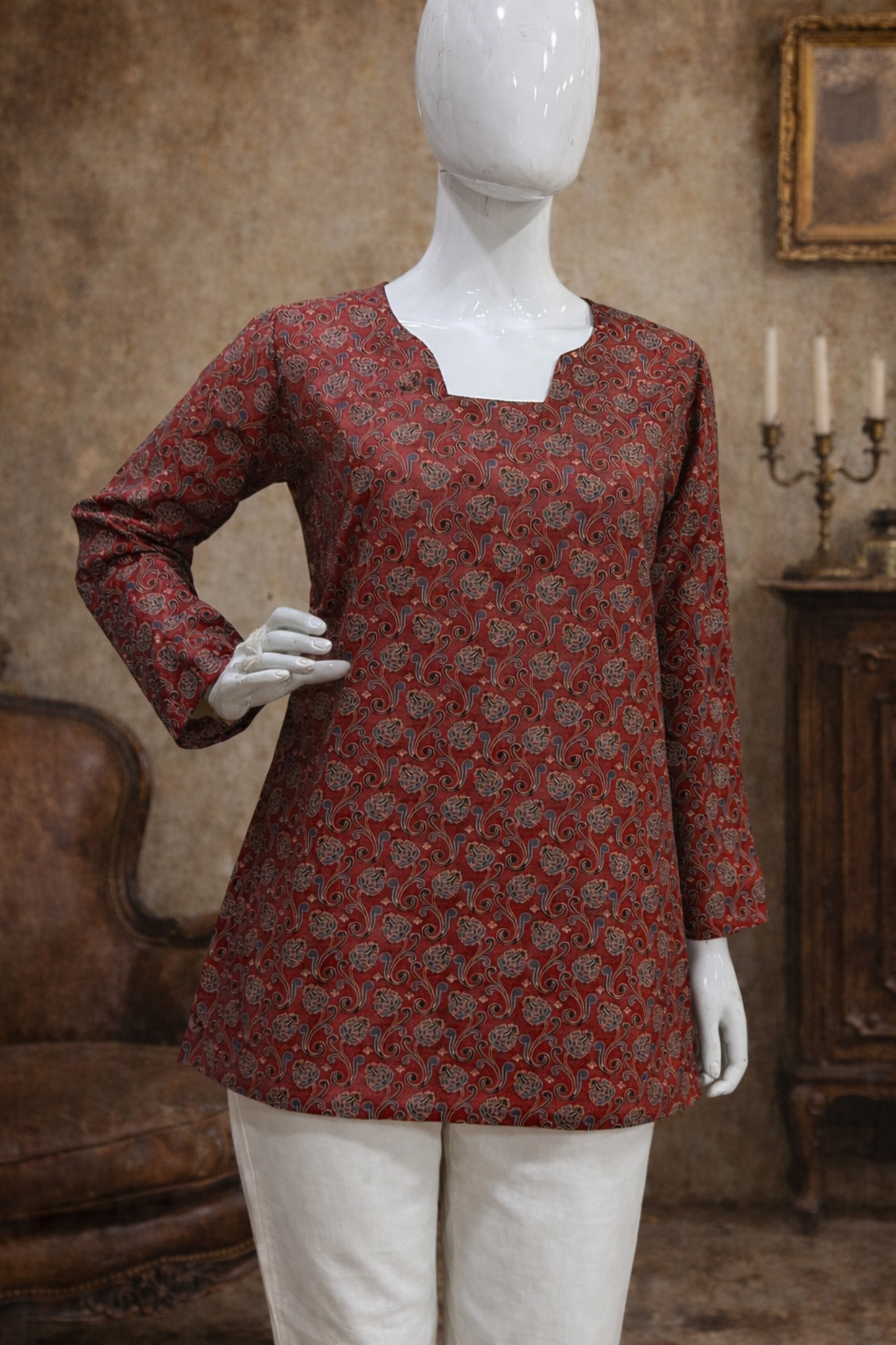 Summer tops for women in maroon shade outfit