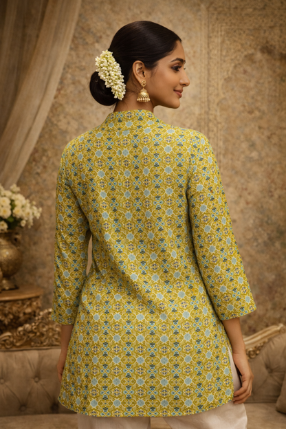 Tunic for women styled for office wear look