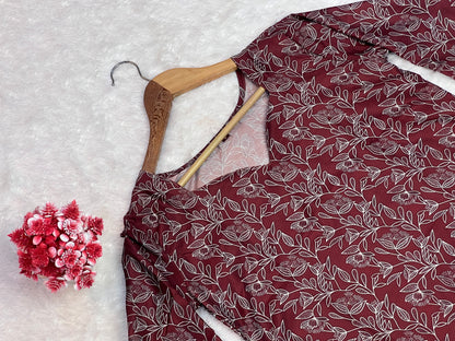 maslin silk texture close up on printed tunic