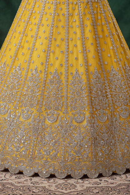 Yellow blouse with Zari and Dori embroidery detail