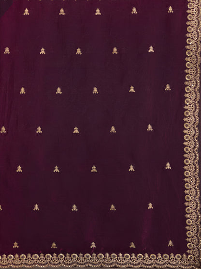 Sillk saree with Heavy Zari And Embroidery border work